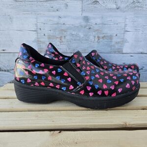 Hawkwell Pro Nursing Utility Clogs Branta Black Hearts Size 9.5